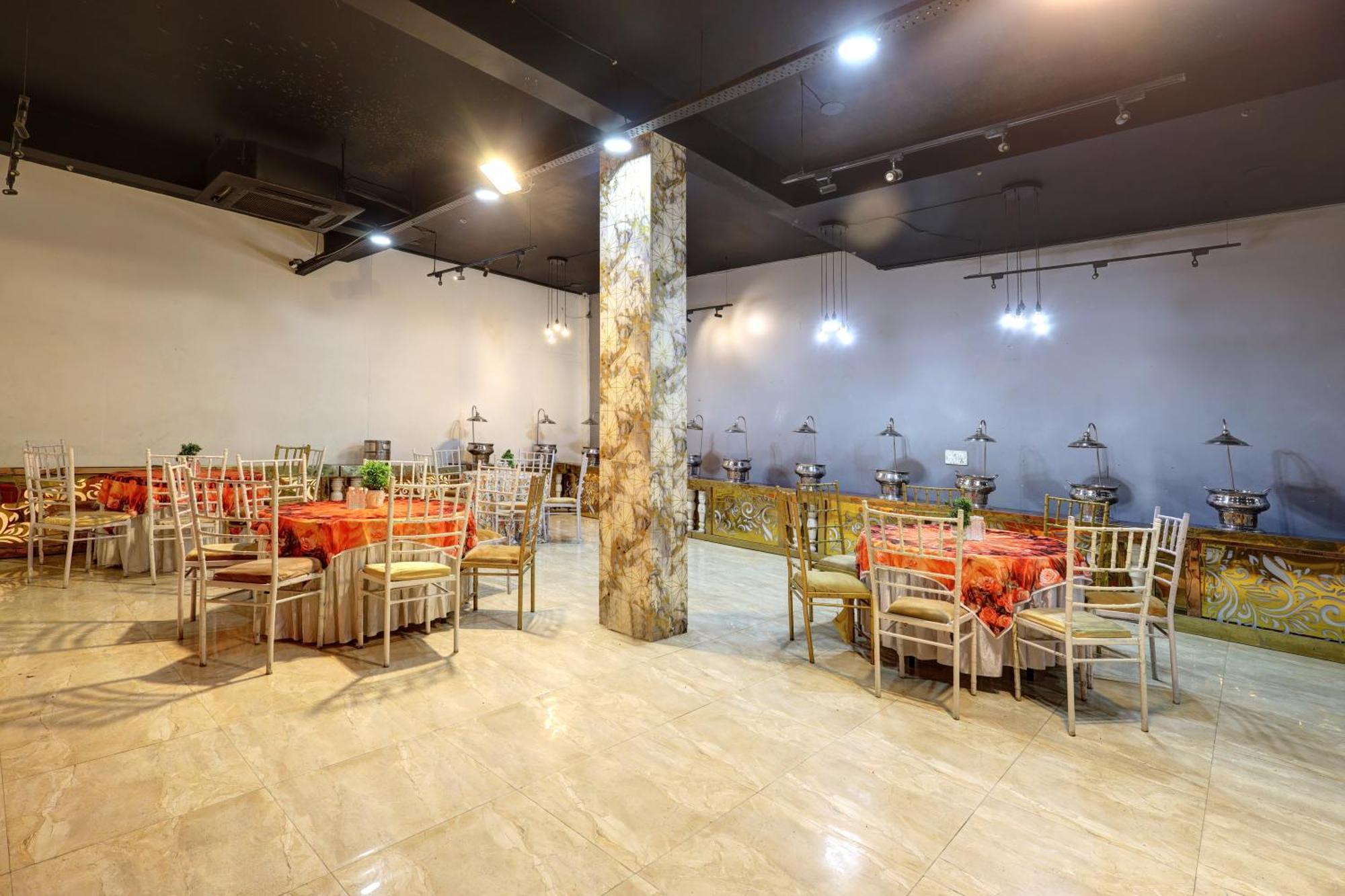 Hotel Wedlock Sector - 47 Gurgaon Exterior photo